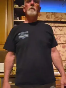 Cam4 Live Porn of barebiker64