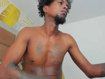 Cam4 Adult Video Chat of bigblackhottx1