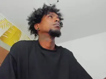 Cam4 Adult Webcams of bigblackhottx1