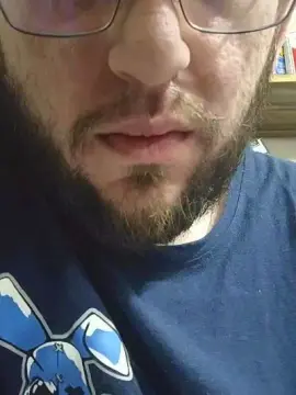 Cam4 Nude Webcam of HombreHetero71