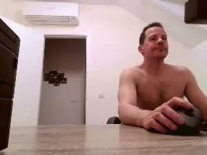 Cam4 Free Live Porn of Sponxo25