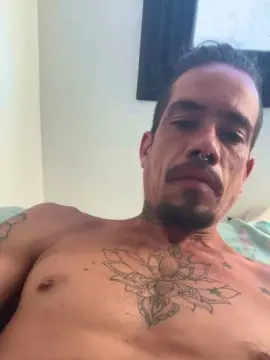 Cam4 Nude Webcam of Eric27cm