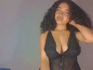 Cam4 Free Porn Cam of Julianfi34