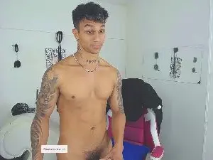 Cam4 Best Webcam of Leonard_Price