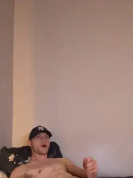 Cam4 Private Sex Chat of candyboyfuckhot