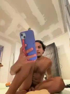 Cam4 Adult Webcam of hairyshort