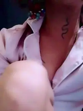 Cam4 Sex Cam of Ur_asianbaby
