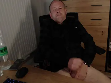 Cam4 Adult Webcam of 34yochemcock