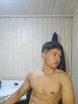 Cam4 Live Sex of Isaack1ng