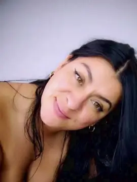 Cam4 Free Live Porn of _natashaxxx_