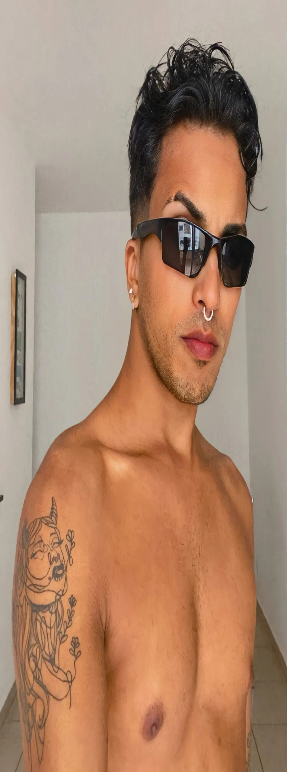 elvisnaomorreu