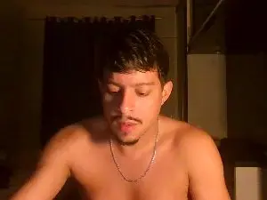 Cam4 Watch Live Sex Cams of poneypb