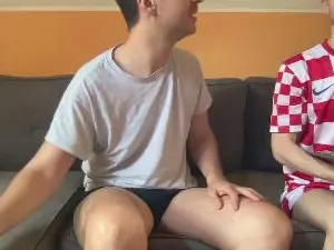 Cam4 Live Sex Cam of ragazzoxxl