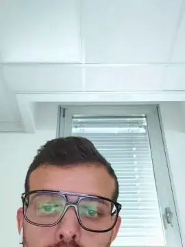 Cam4 Adult Video Chat of stefanoacer1993