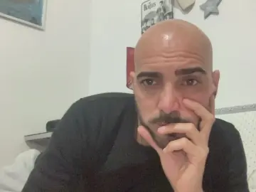 Cam4 Adult Webcams of alessandromori9