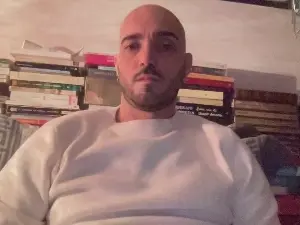 Cam4 Sex Chat of alessandromori9