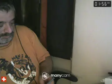 Cam4 Live Sex of benenzo