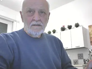 Cam4 Free Porn Cam of paolokit