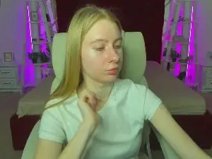 Cam4 Sex Cam of Alina__Blonde