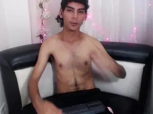 Cam4 Sex Cam of Camilo_Boyxx