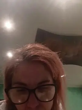 Cam4 Free Live Porn of piccolaqueen