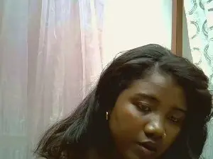 Cam4 Private Sex Chat of PetiteLuna2