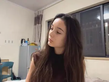 Cam4 Free Live Porn of SaranBullert