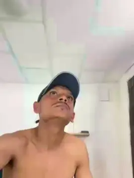 Cam4 Free Live Porn of o99Baiano