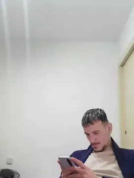 Cam4 Live Sex Cam of Elnene1995