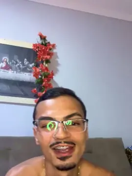 Cam4 Free Live Porn of SegredosDoCasal