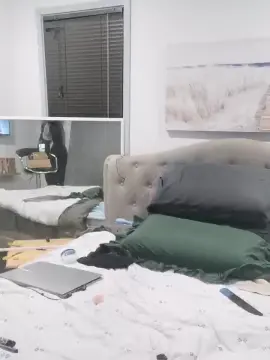 Cam4 Free Porn Cam of handsolo_porn