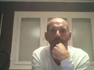 Cam4 Sex Chat of hotfrenchcho