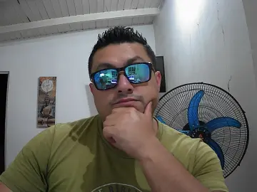 Cam4 Adult Webcams of goro_hot