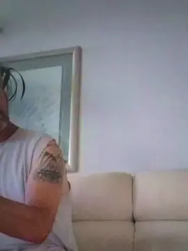 Cam4 Sex Cam of Bdoyle33