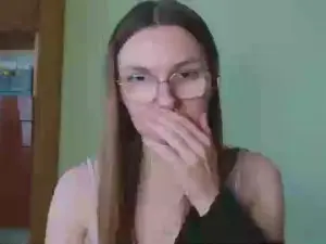 Cam4 Live Sex Cam of EllyHEARTx