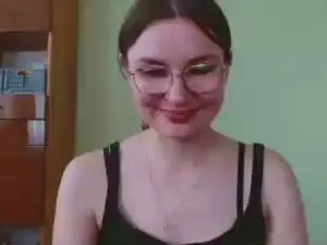 Cam4 Private Sex Chat of EllyHEARTx
