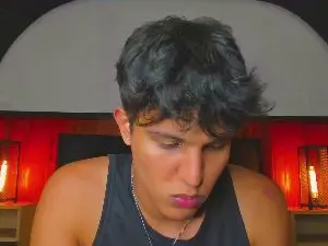 Cam4 Live Porn of Leo_Savage