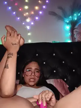 Cam4 Live Porn of salomontoya