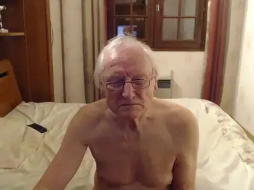 Cam4 Sex Chat of tonpatou