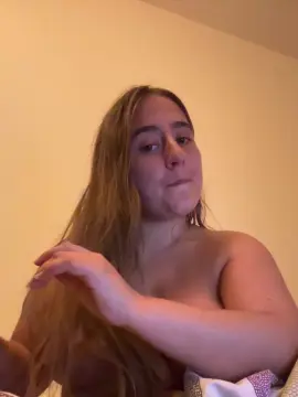 Cam4 Live Sex of BiancaetKayn