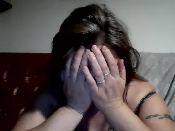 Cam4 Free Porn Cam of axell58