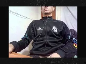 Cam4 Free Porn Cam of nicolas2365