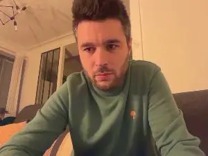 Cam4 Watch Live Sex Cams of jules_demastre