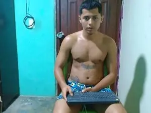 Cam4 Adult Webcam of Lil_condor_bby1