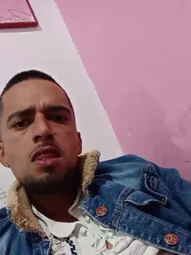 Cam4 Sex Cam of Elflaco007