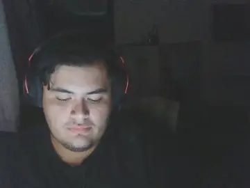 Cam4 Free Live Porn of lalo8e8e7