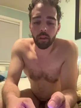 Cam4 Live Sex of GreenEyez89