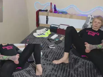 Cam4 Adult Video Chat of shalomkitty