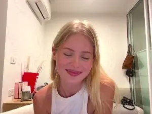 Cam4 Sex Chat of LeliaHier