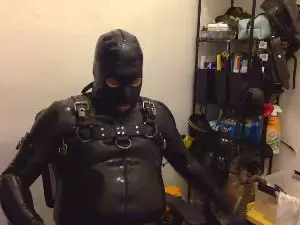 Cam4 Live Sex Cam of Rubber_faggot